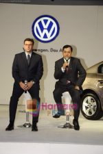 at new Volkswagen car launch in Taj Land_s End on 29th March 2011 (6).JPG
